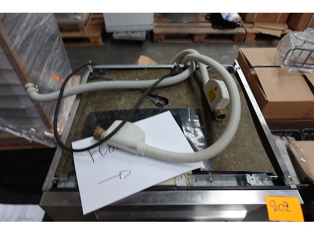 Inox vaatwasser miele - afbeelding 4 van  4