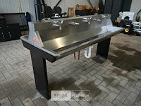 Inox wasbak met 6 kraantjes - afbeelding 1 van  7