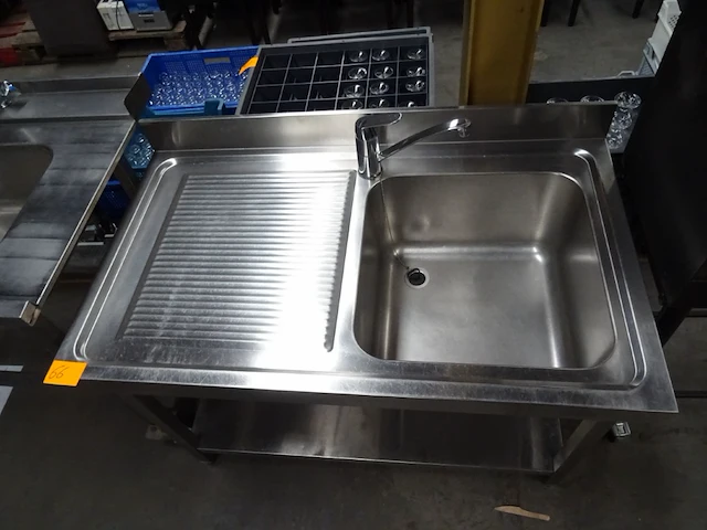 Inox wasmeubel - afbeelding 2 van  3