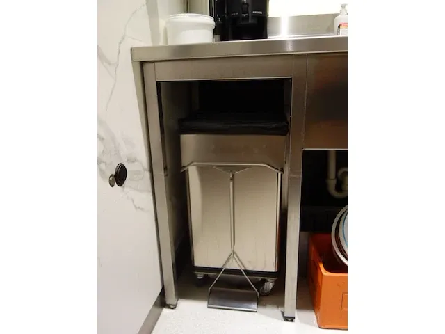Inox wastafel - afbeelding 1 van  1