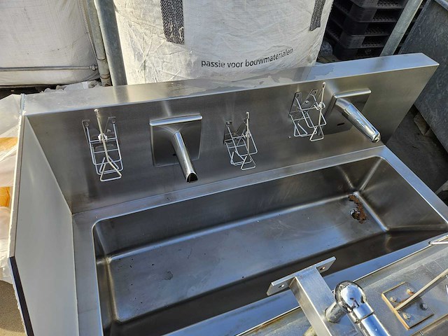 Inox wastafel - afbeelding 8 van  10