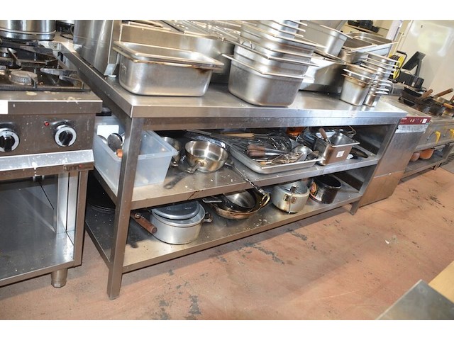 Inox werkbank 3 etages afm. 2m x 0,80m - afbeelding 2 van  4