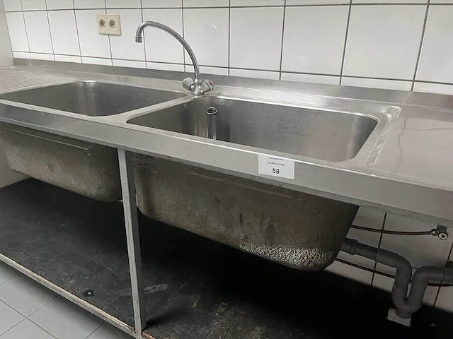 Inox werkblad met dubbele afwasbak - afbeelding 2 van  3