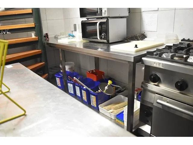 Inox werktafel 2 etages ca. 2,50m (35) - afbeelding 3 van  5