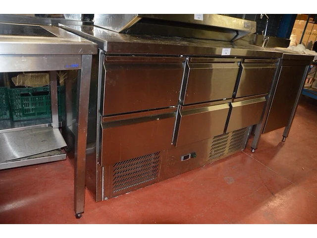Inox werktafel met 6 koellades dixell 1000100026291 (30) - afbeelding 2 van  7