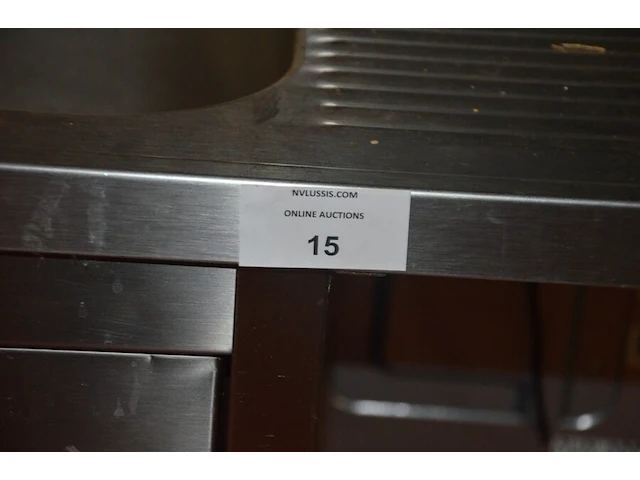 Inox werktafel met spoelbak en kraan (36) - afbeelding 3 van  7