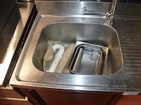 Inox werktafel met spoelbak en kraan (36) - afbeelding 5 van  7
