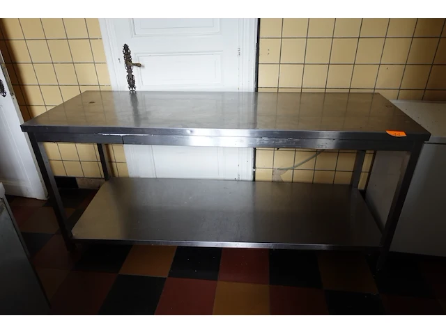 Inox werktafel vv ligger - afbeelding 1 van  2