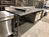 Inox werktafel - afbeelding 1 van  3
