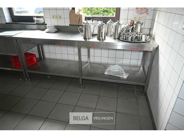 Inox werktafel - afbeelding 2 van  4