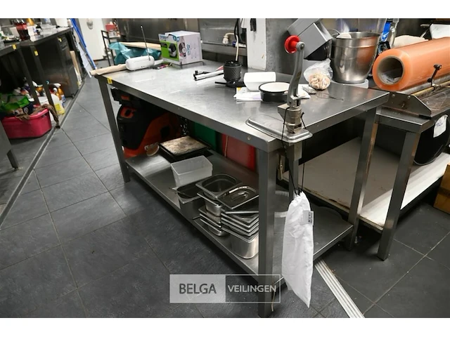 Inox werktafel - afbeelding 1 van  5