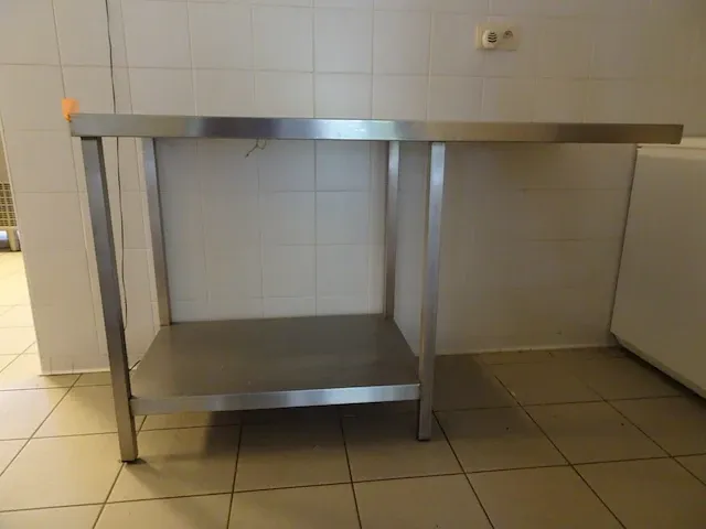 Inox werktafel - afbeelding 1 van  3