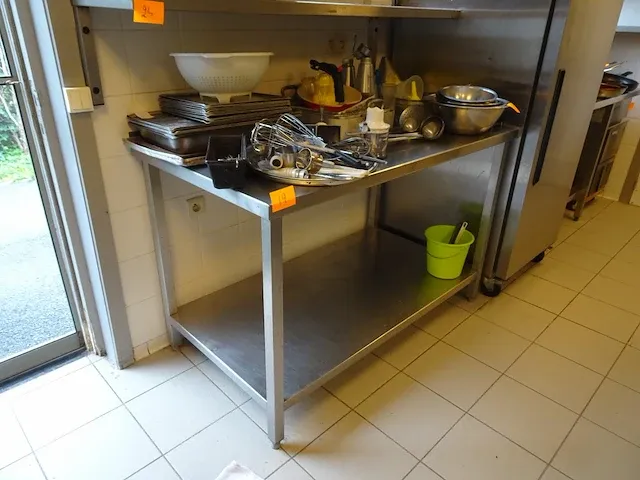 Inox werktafel - afbeelding 3 van  3