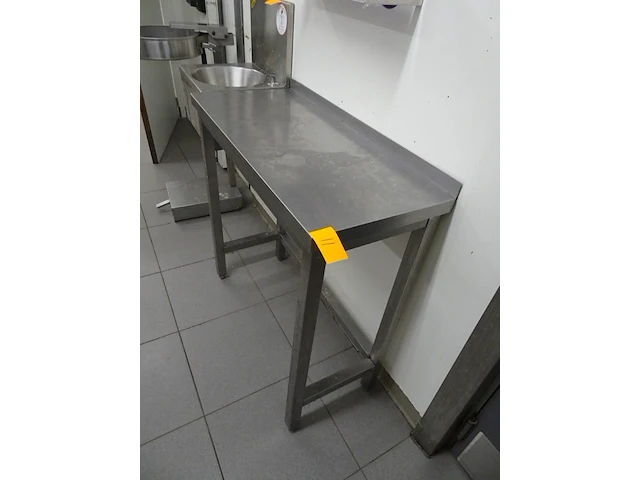 Inox werktafel - afbeelding 2 van  2