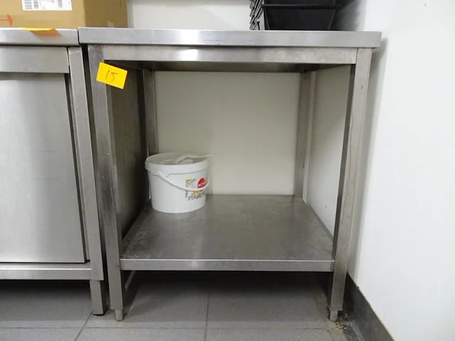 Inox werktafel - afbeelding 2 van  2