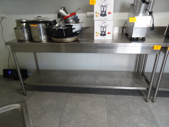 Inox werktafel - afbeelding 1 van  2