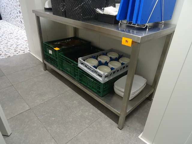 Inox werktafel - afbeelding 2 van  2