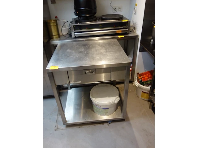 Inox werktafel - afbeelding 1 van  3