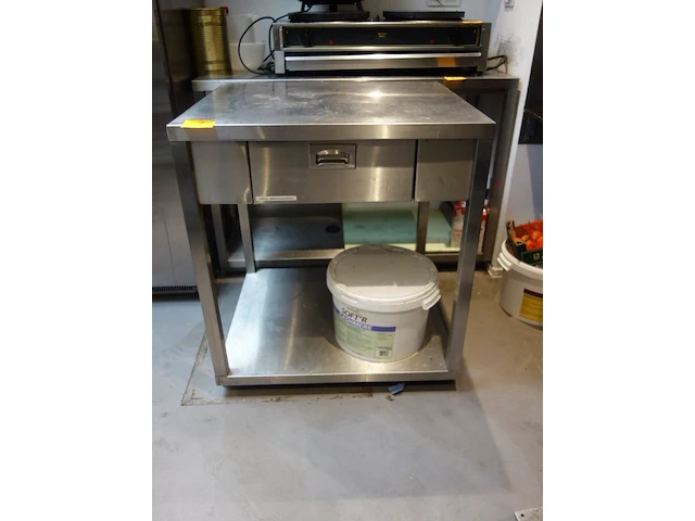 Inox werktafel - afbeelding 2 van  3