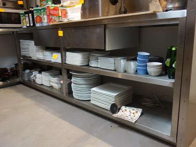 Inox werktafel - afbeelding 1 van  3