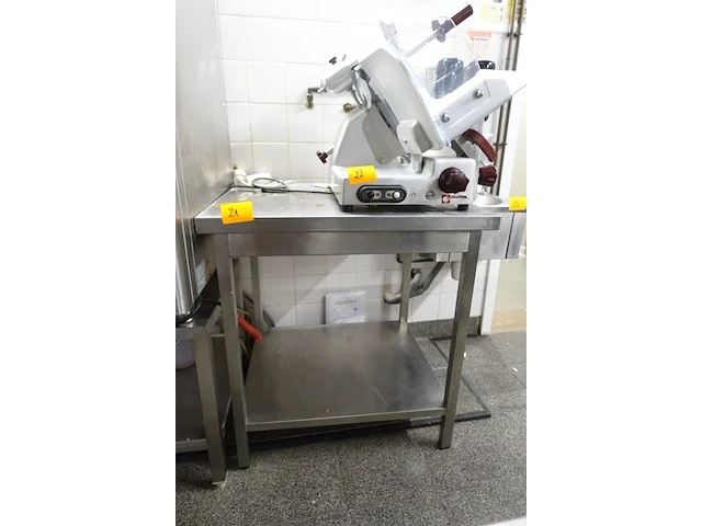 Inox werktafel - afbeelding 1 van  2