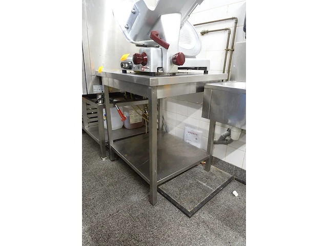 Inox werktafel - afbeelding 2 van  2