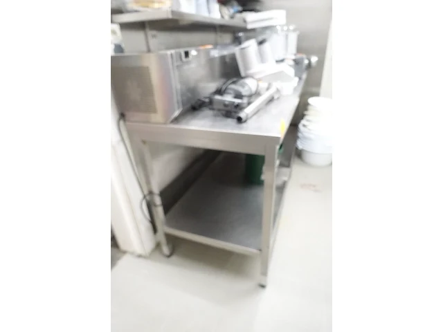 Inox werktafel - afbeelding 3 van  3