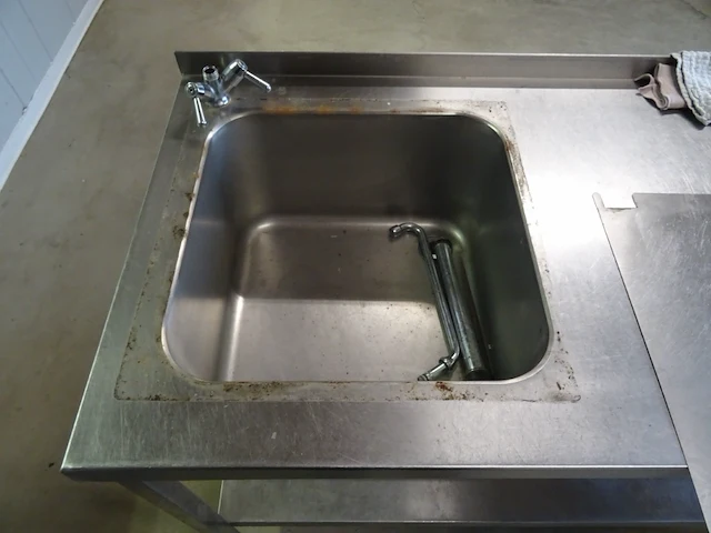 Inox werktafel - afbeelding 5 van  5