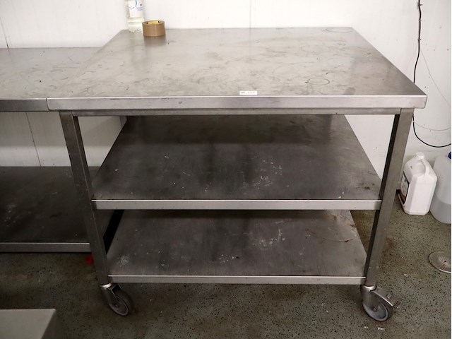 Inox werktafel - afbeelding 1 van  3