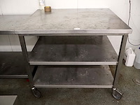 Inox werktafel - afbeelding 1 van  3