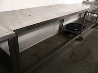 Inox werktafel - afbeelding 1 van  3