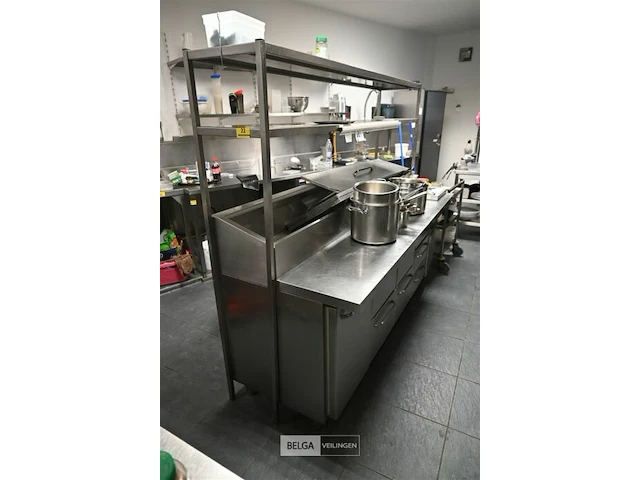 Inox/rvs werktafel met saladette/koeling gram - afbeelding 1 van  10