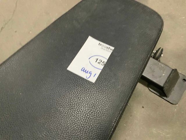 Insight adjustable bench krachtstation - afbeelding 3 van  5