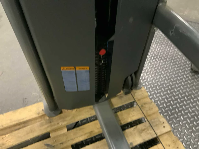 Insight commercial legpress krachtstation - afbeelding 2 van  8