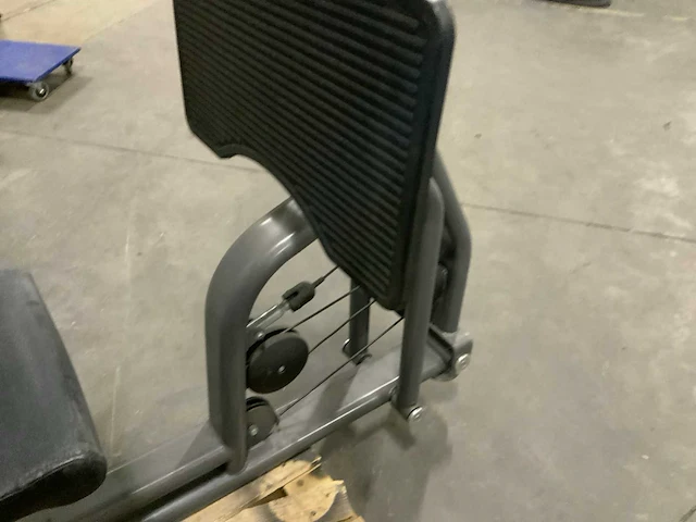 Insight commercial legpress krachtstation - afbeelding 5 van  8