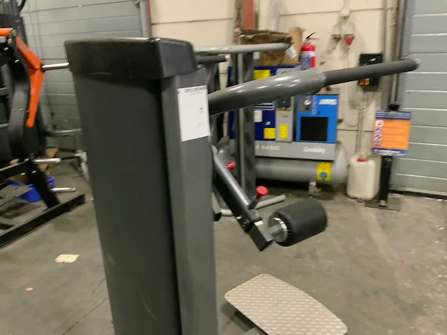 Insight commercial multi hip krachtstation - afbeelding 6 van  6