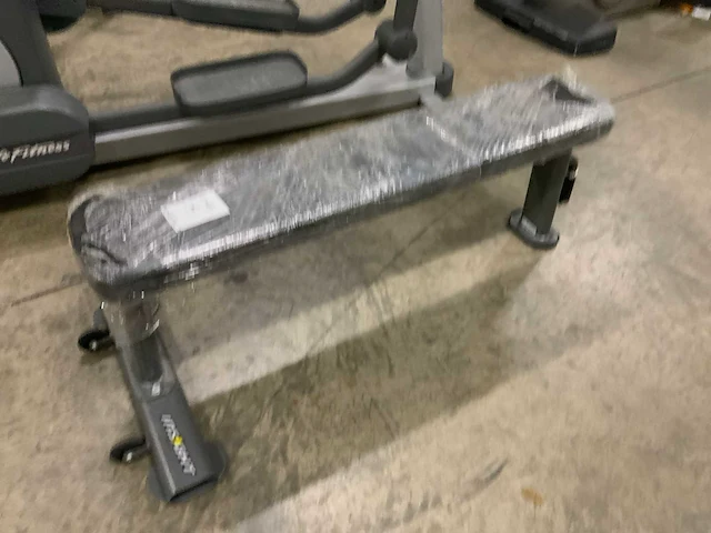 Insight flat bench krachtstation - afbeelding 1 van  4