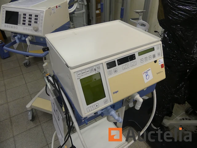 Intensive care ventilator draeger evita 2 dop - afbeelding 2 van  3