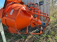 Intermat betonkubel - afbeelding 3 van  7