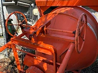 Intermat betonkubel - afbeelding 6 van  7