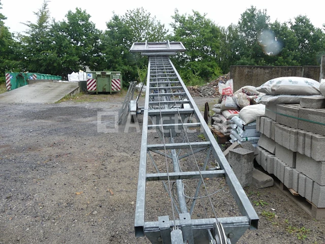 Intermat bl400g getrokken takel - afbeelding 8 van  11
