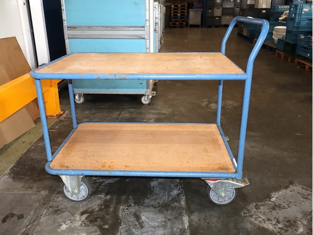 Intern transport - afbeelding 2 van  2