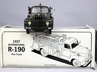 International 1957 us army (100) - afbeelding 2 van  2