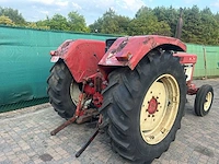 International harvester 644f tweewielaangedreven landbouwtractor - afbeelding 16 van  18