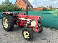 International harvester 644f tweewielaangedreven landbouwtractor - afbeelding 18 van  18