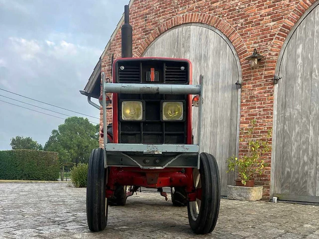 International harvester oldtimer smalspoortractor - afbeelding 9 van  15