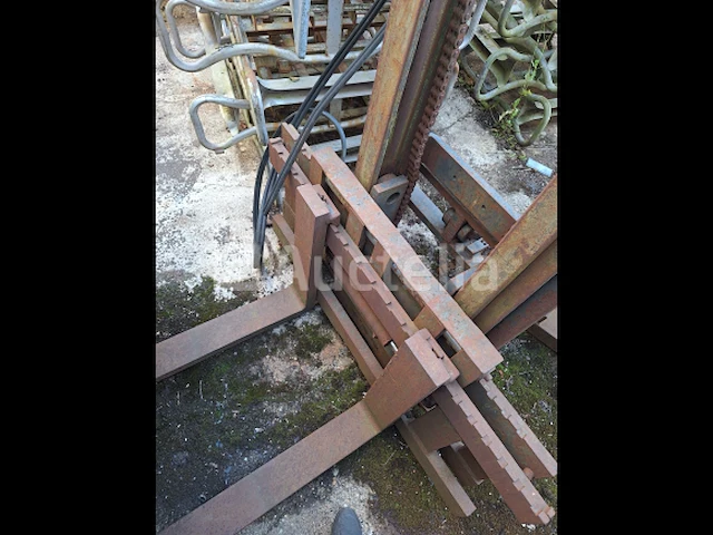 [interne referentie: nn001] vorkheftruck mast - afbeelding 1 van  5