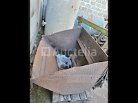 [interne referentie: nn002] vorkheftruck graafmachine - afbeelding 2 van  4