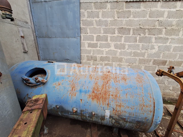 [interne referentie: nn007] blauwe luchttank - afbeelding 1 van  6