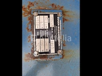 [interne referentie: nn007] blauwe luchttank - afbeelding 6 van  6